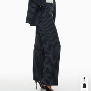 Aritzia/Wilfred Agency Pant- Blue Pinstripe